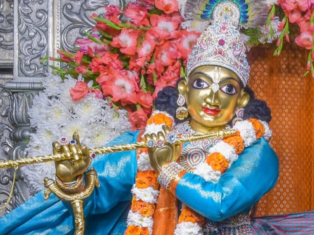 ಇಂದಿನ ದರ್ಶನ