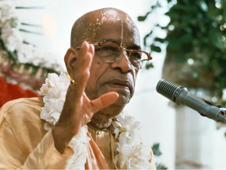 ಮೊದಲು ಅರ್ಹತೆ, ಬಳಿಕ ಅಪೇಕ್ಷೆ