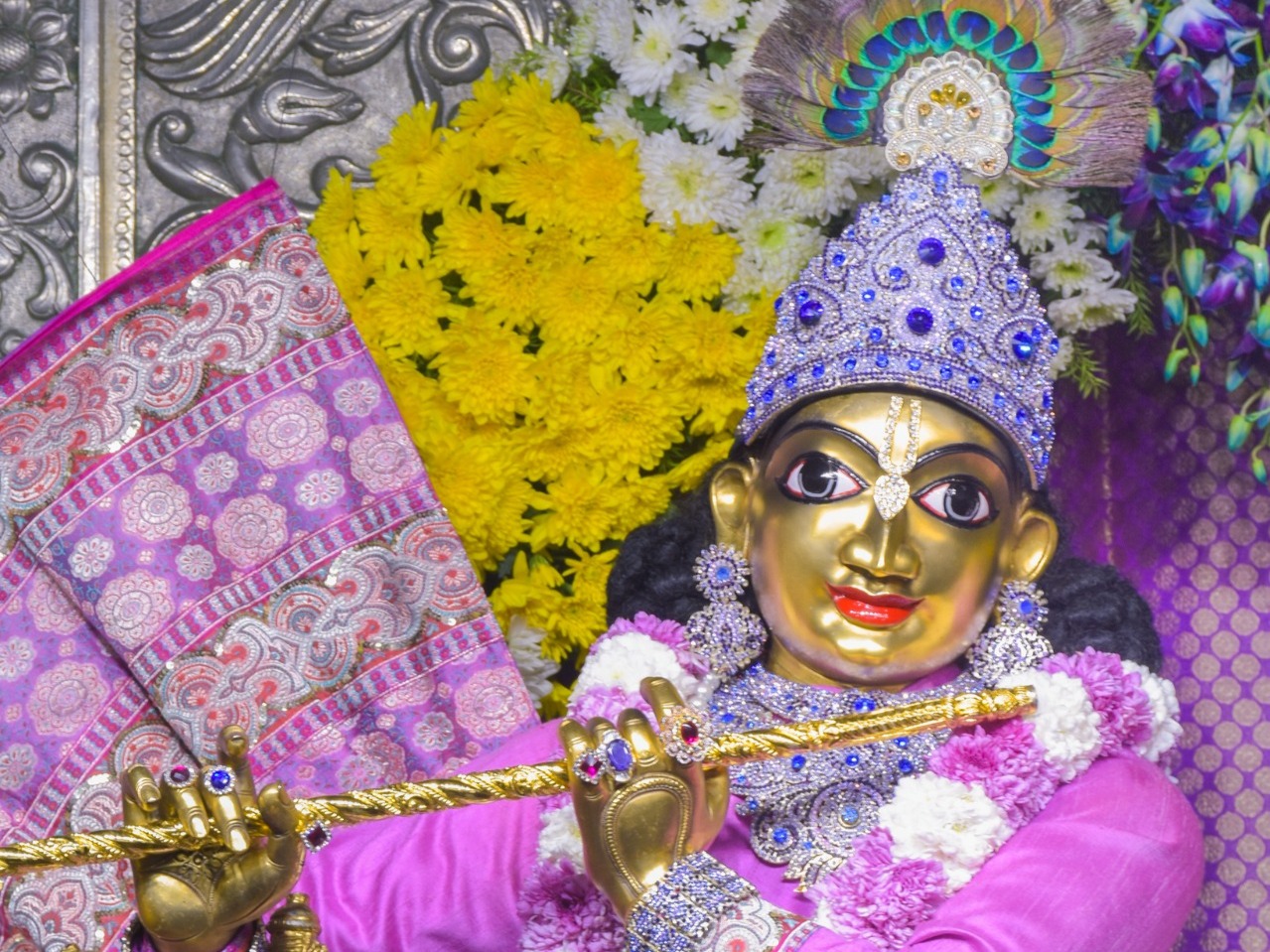 ಇಂದಿನ ದರ್ಶನ