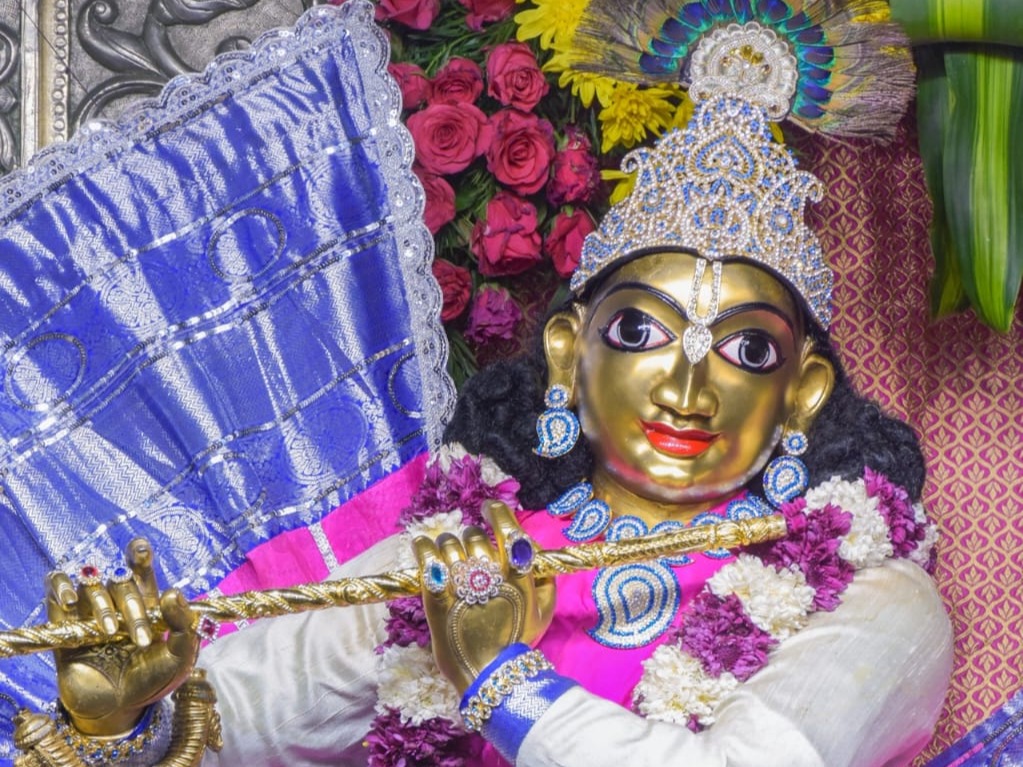 ಇಂದಿನ ದರ್ಶನ