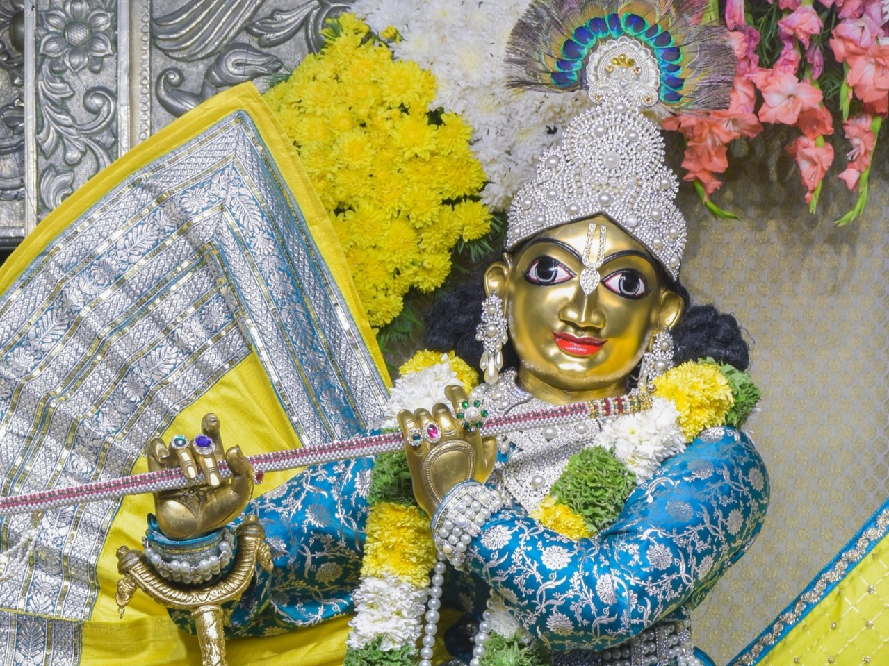 ಇಂದಿನ ದರ್ಶನ
