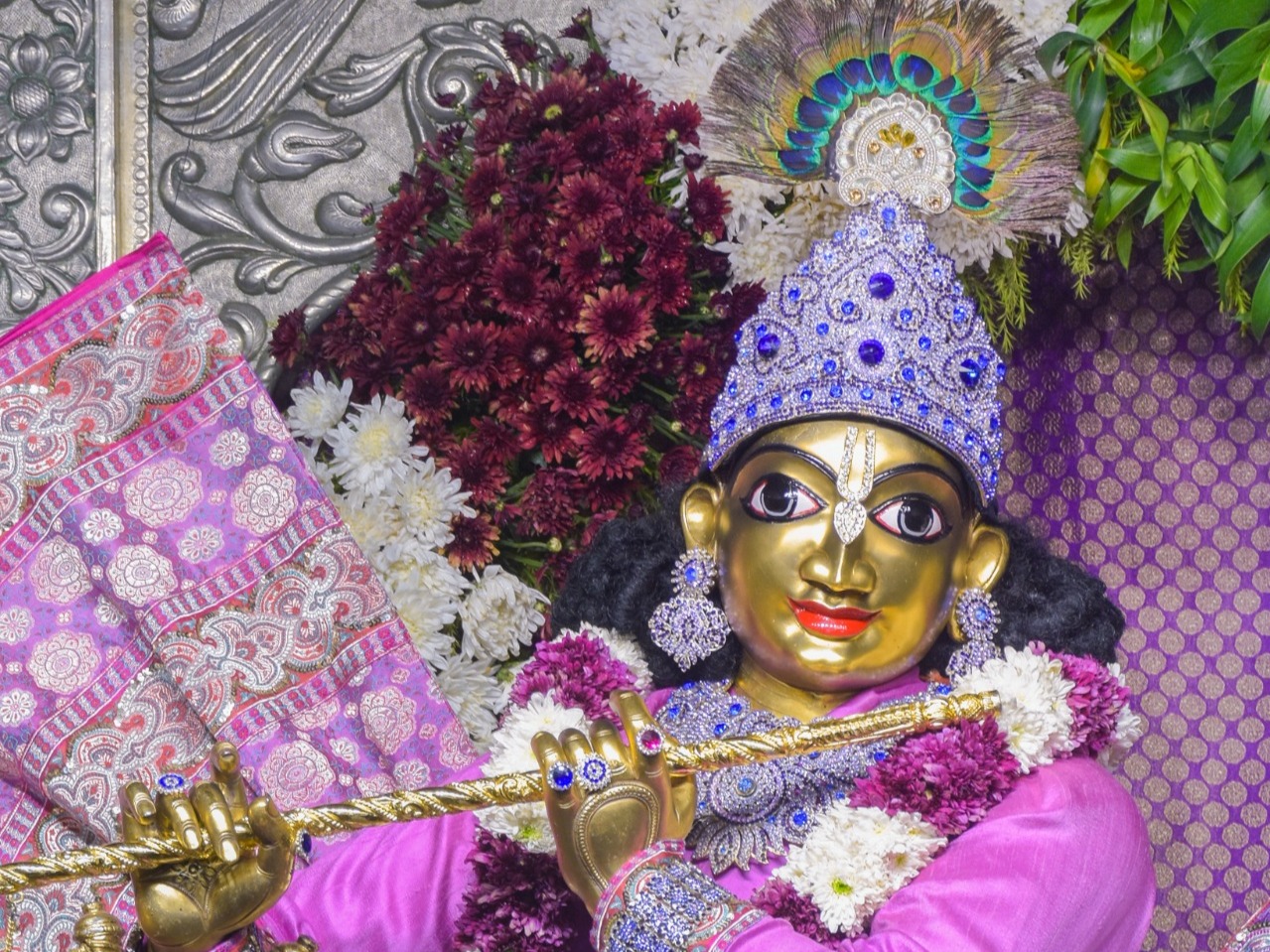 ಇಂದಿನ ದರ್ಶನ
