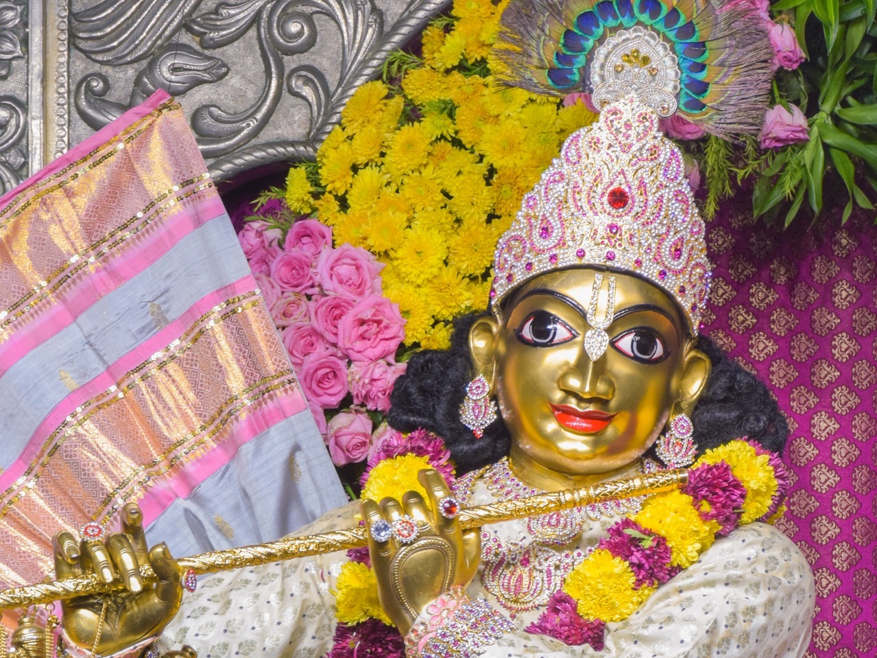 ಇಂದಿನ ದರ್ಶನ