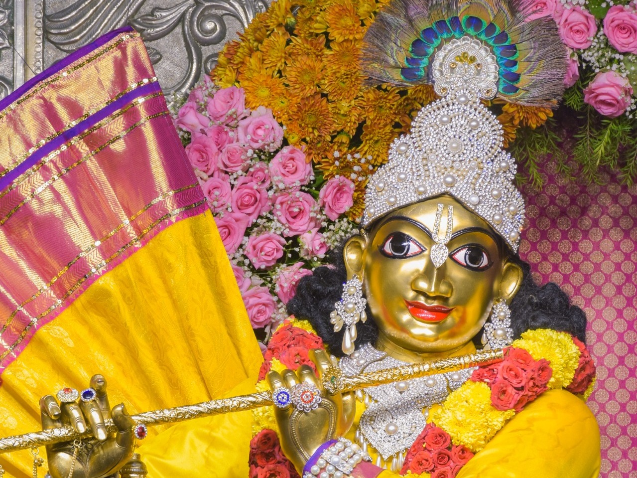 ಇಂದಿನ ದರ್ಶನ