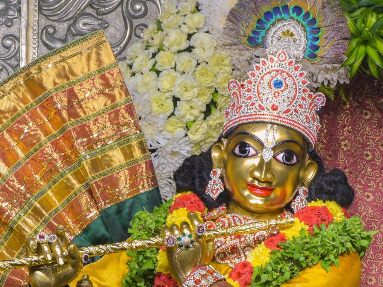 ಇಂದಿನ ದರ್ಶನ