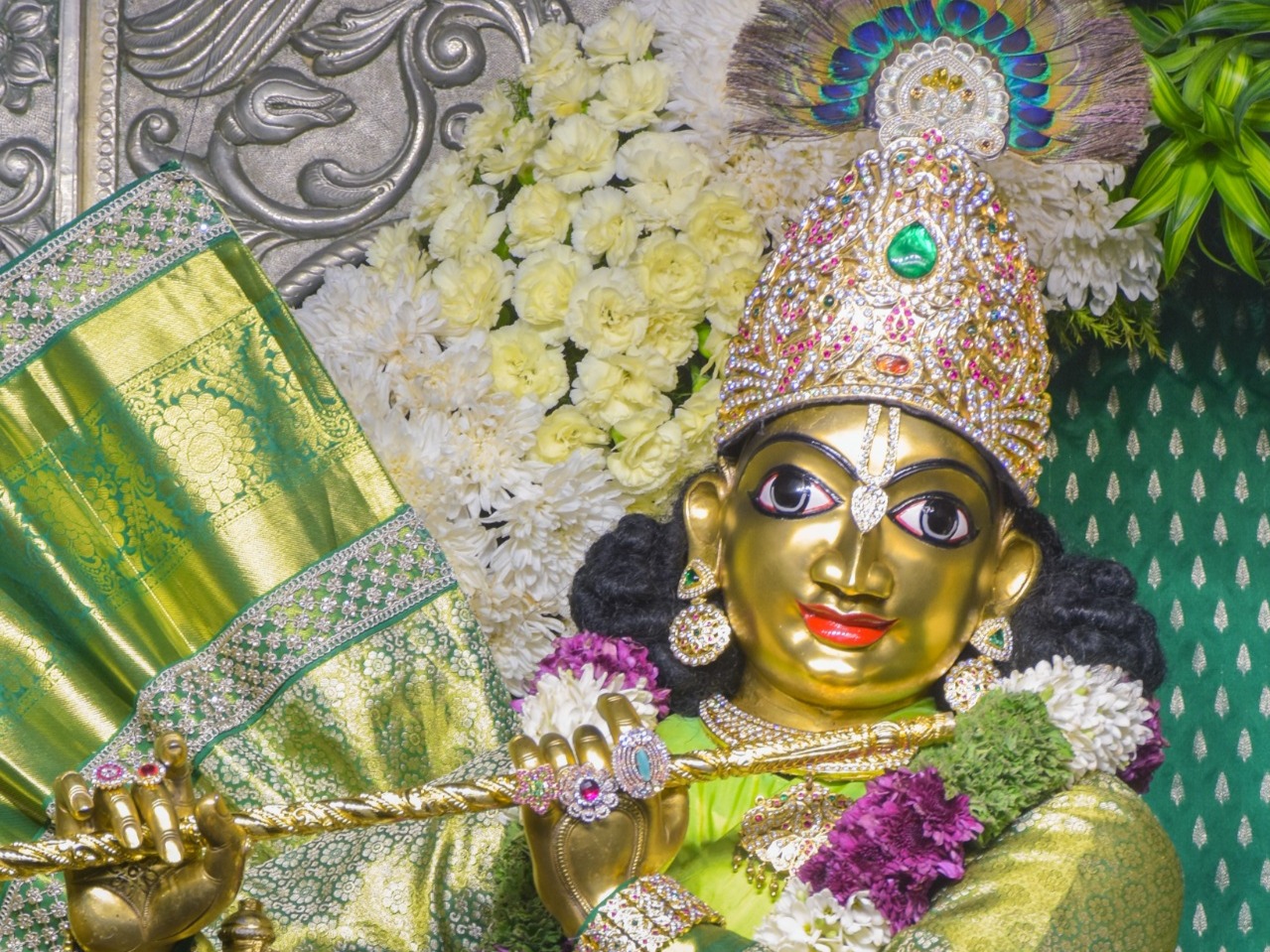 ಇಂದಿನ ದರ್ಶನ