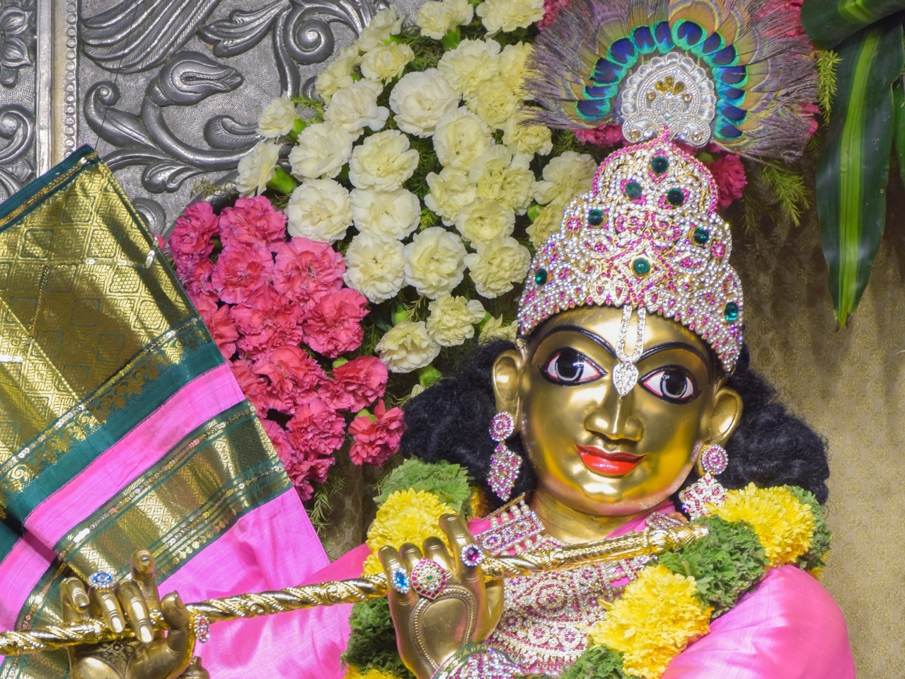 ಇಂದಿನ ದರ್ಶನ