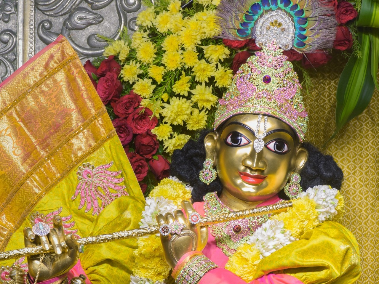 ಇಂದಿನ ದರ್ಶನ