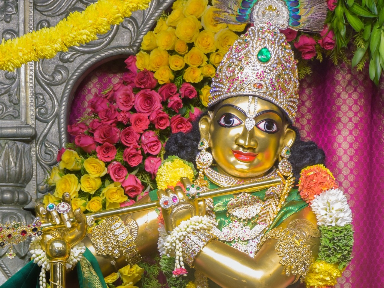 ಇಂದಿನ ದರ್ಶನ