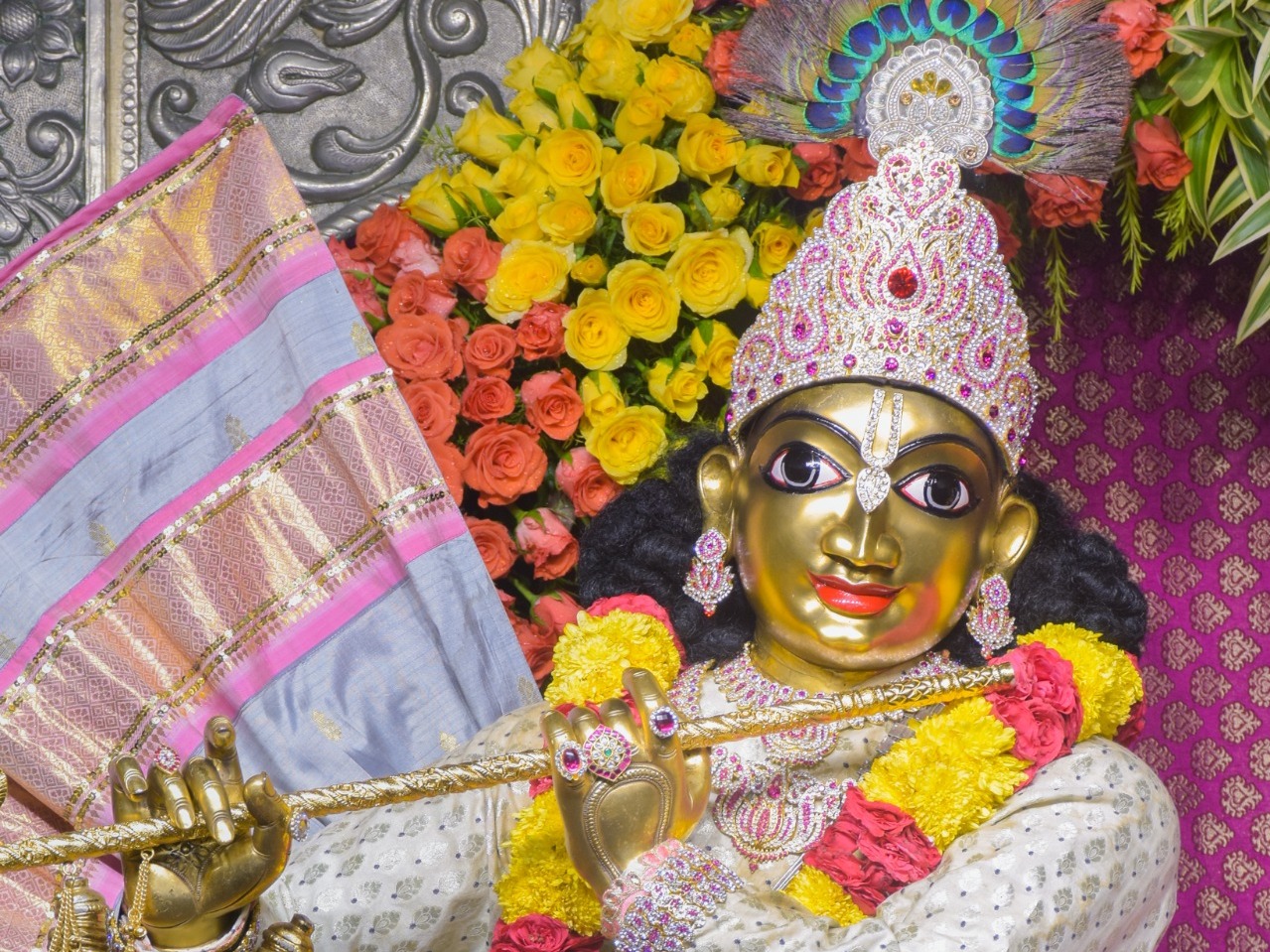ಇಂದಿನ ದರ್ಶನ