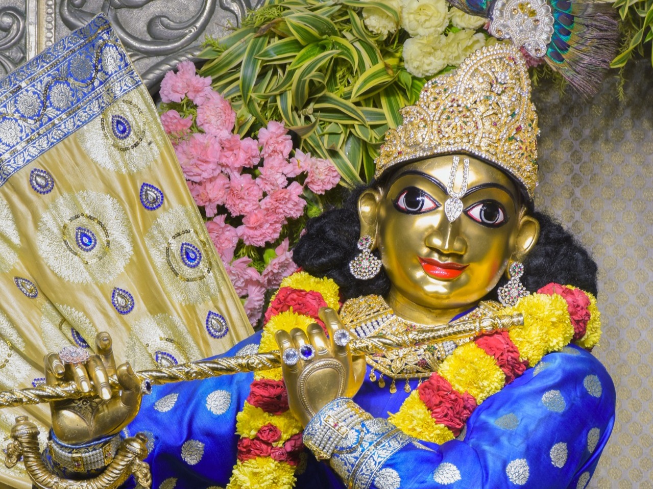 ಇಂದಿನ ದರ್ಶನ