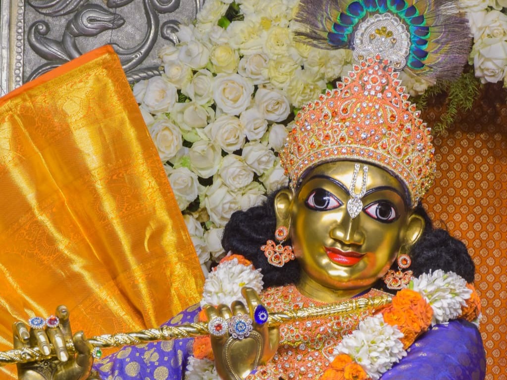 ಇಂದಿನ ದರ್ಶನ