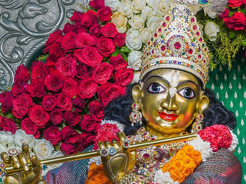 ಇಂದಿನ ದರ್ಶನ