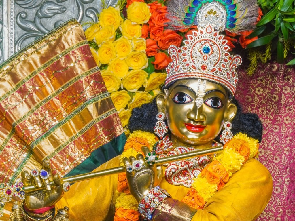 ಇಂದಿನ ದರ್ಶನ