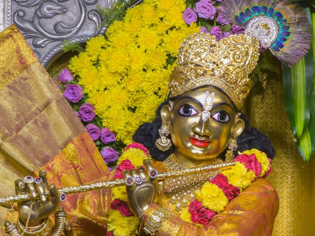 ಇಂದಿನ ದರ್ಶನ