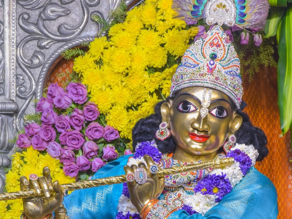 ಇಂದಿನ ದರ್ಶನ